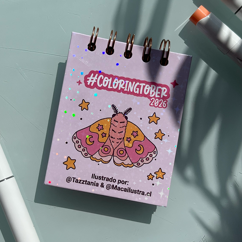 Libro para colorear Coloringtober 2026 con 31 ilustraciones creadas por Tazztania y Macailustra. Incluye checklist. Disponible en preventa.
