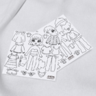 Muñeca de papel para colorear con ropa y accesorios – 2 láminas